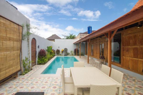 Отель Villa Joglo Jagat  Kuta